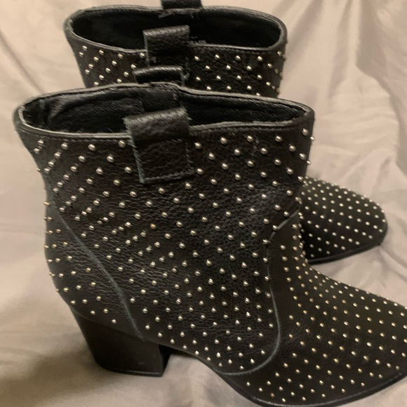 NEW Rebecca Minkoff Sierra Booties - Picture 6 of 12